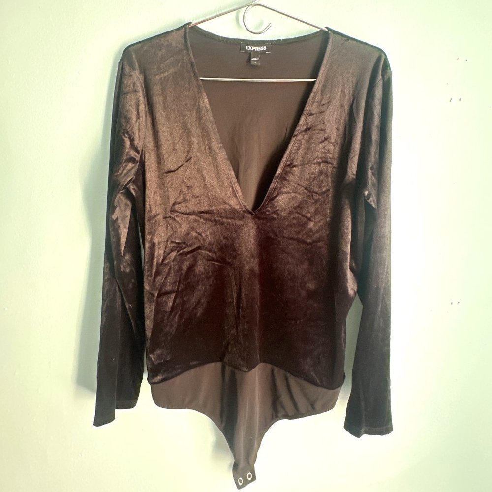 VELVET DEEP V-NECK THONG EXPRESS BODYSUIT